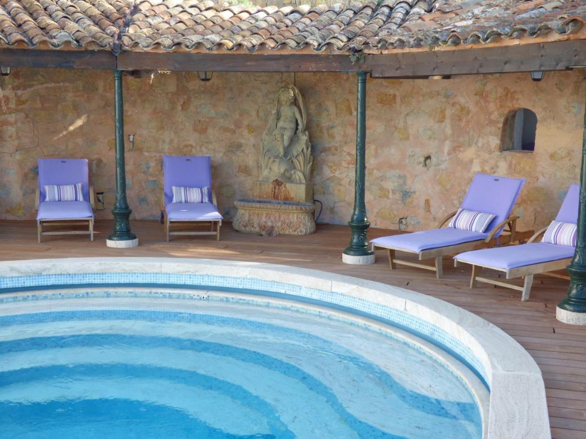 Apartment Cezanne With Heated Pool And Private Garden Chateauneuf-Grasse Exteriör bild