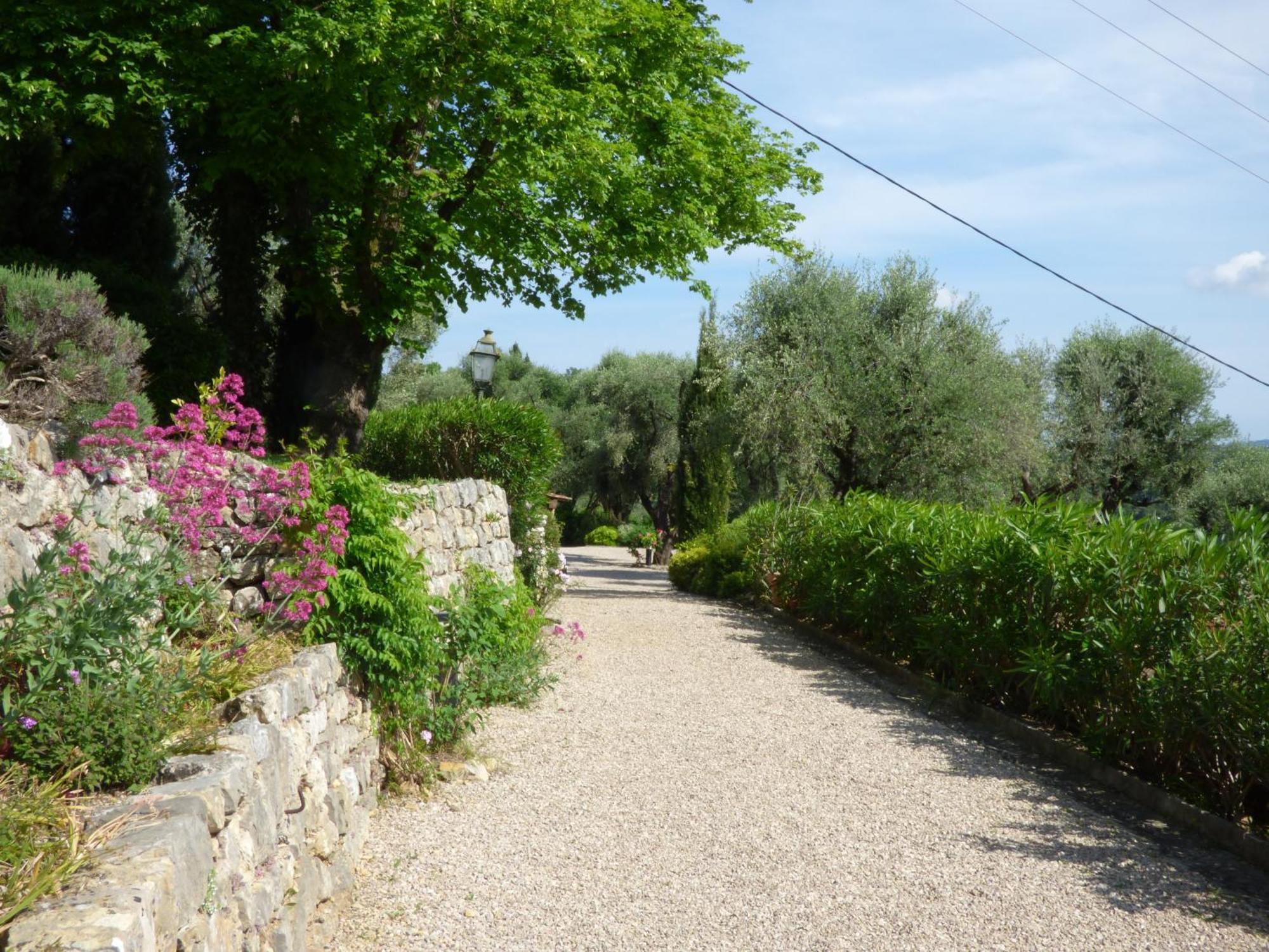 Apartment Cezanne With Heated Pool And Private Garden Chateauneuf-Grasse Exteriör bild